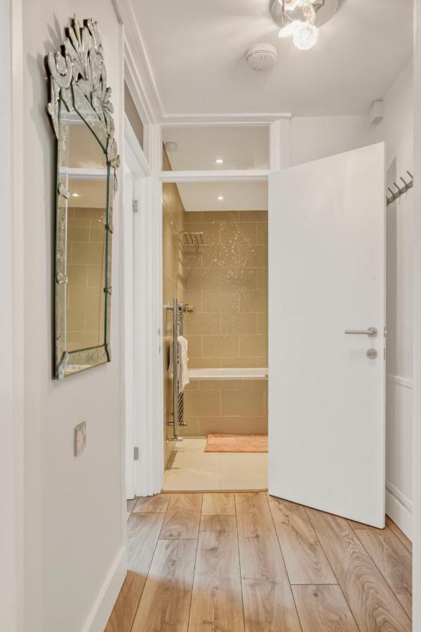 Homely 1Bed Apartment Vauxhall Лондон Екстер'єр фото